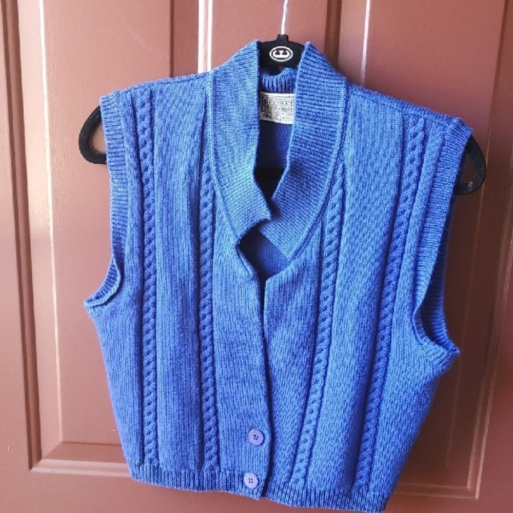 Pendleton Blue Cable Knit Vest - image 9